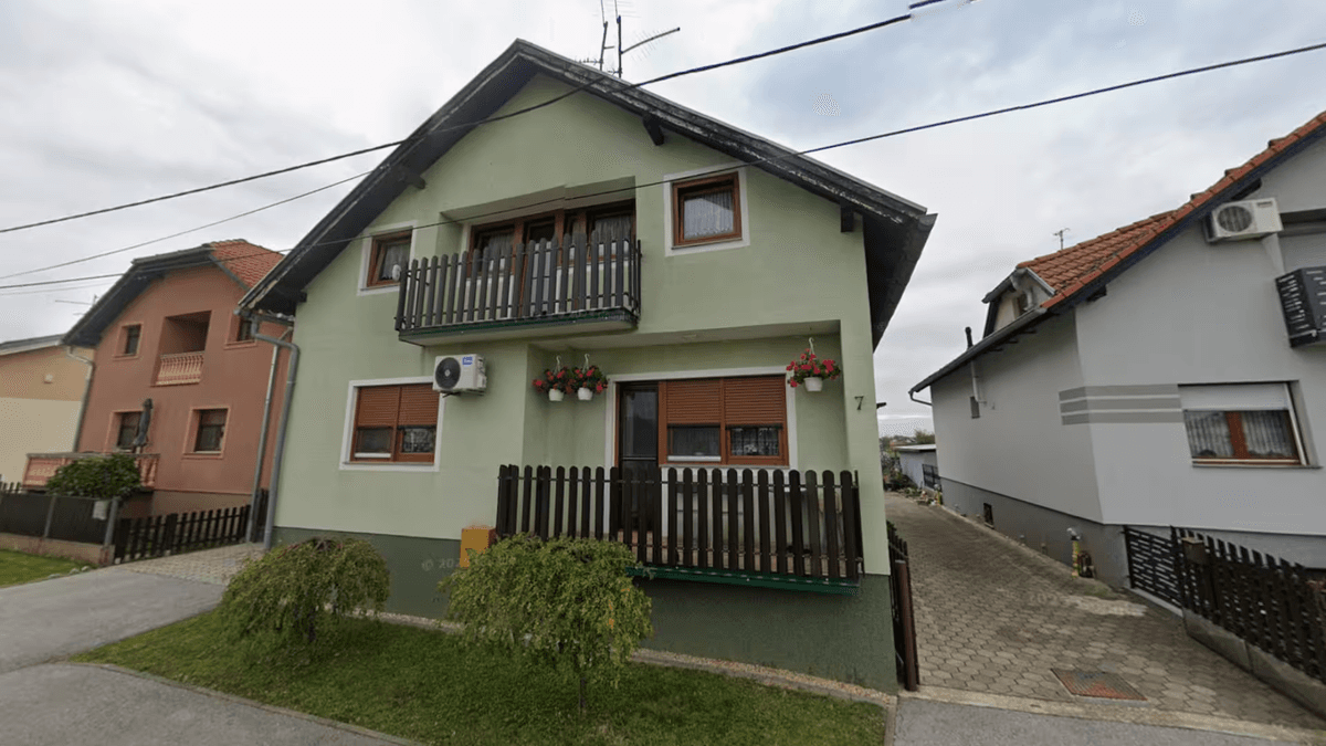 Kuća s dvorištem u Sračincu